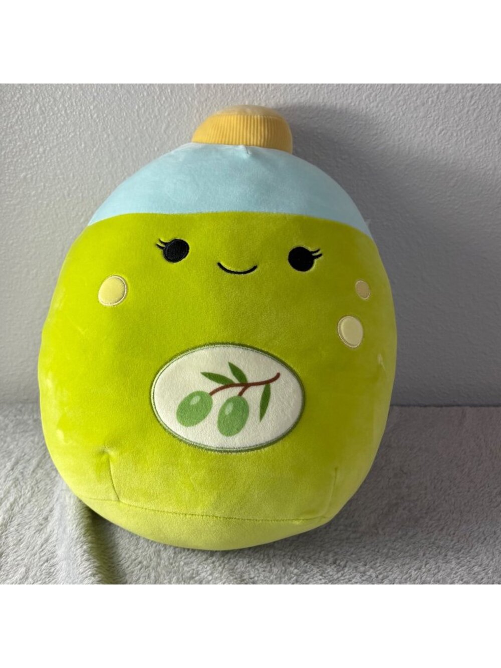 Squishmallows Odette Olive Oil Plush #2717 Green Blue